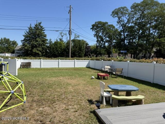 10 Maurice Avenue