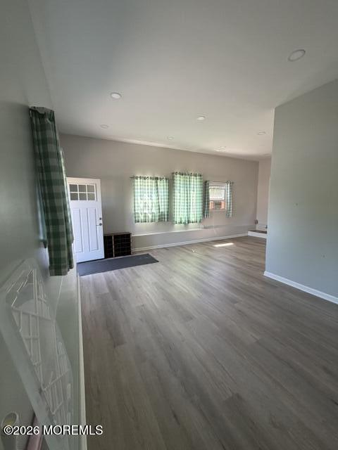 10 Maurice Avenue