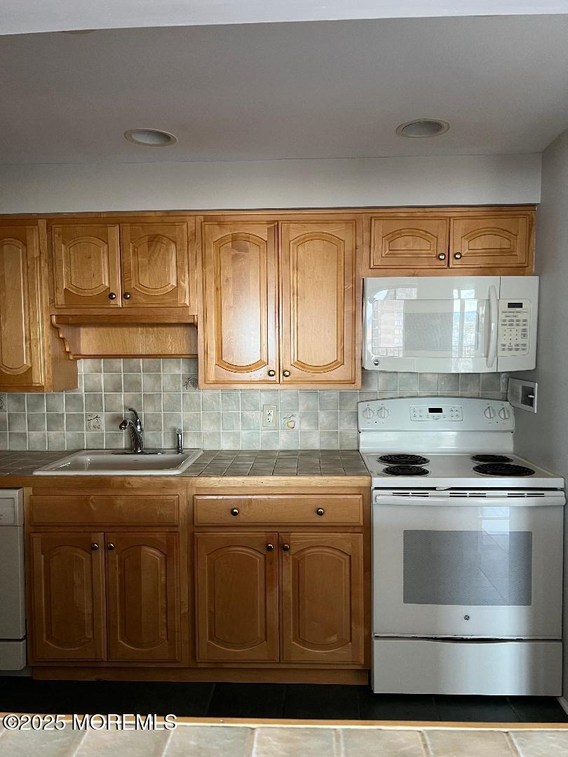 45 Ocean Avenue 8D