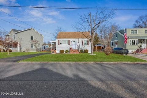 Photo of 21 Bruning Lane, Spotswood, NJ 08884 (MLS # 22601536)