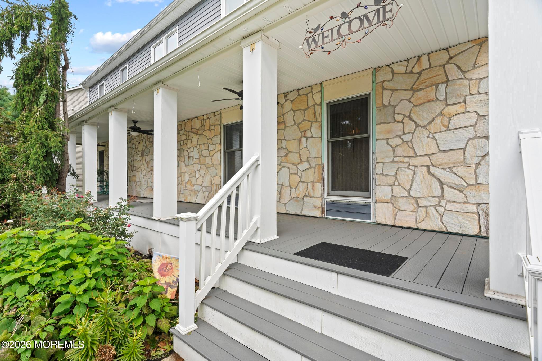 711 Tall Oaks Drive