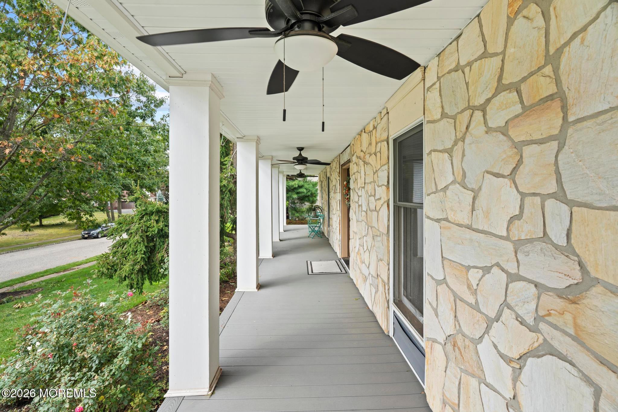 711 Tall Oaks Drive