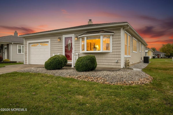 20 CORINTH PL, TOMS RIVER, NJ 08757 - Image 5dfb399719e40df7e402716e75ae6f9a/493216523