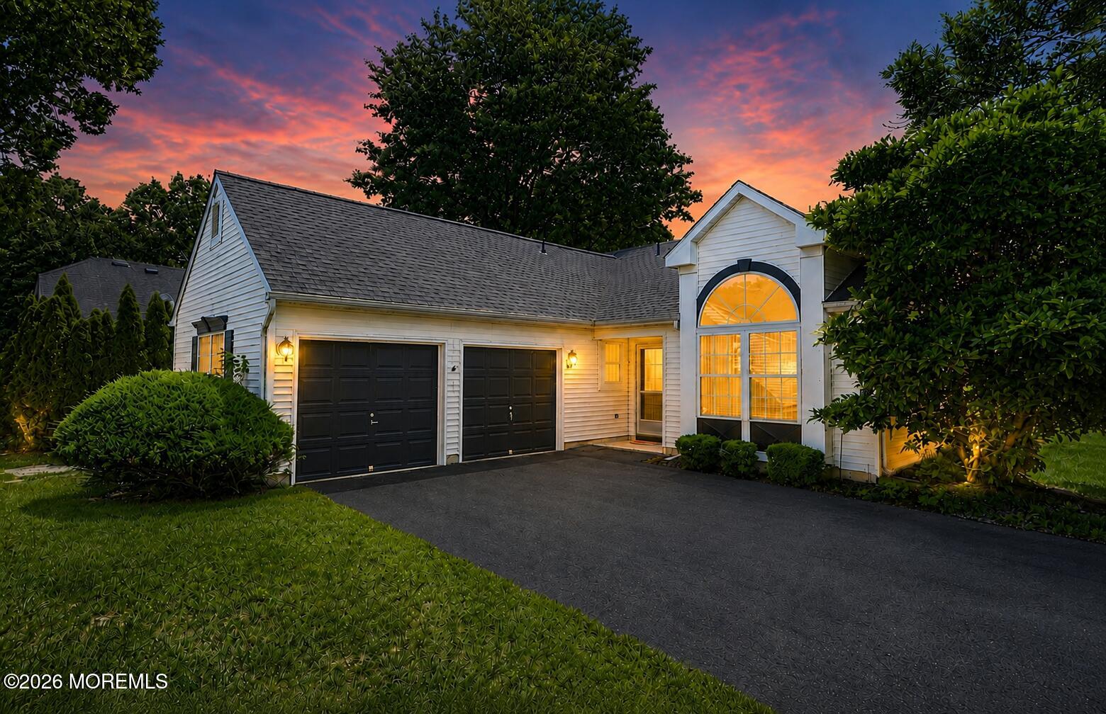 21 Tudor Court