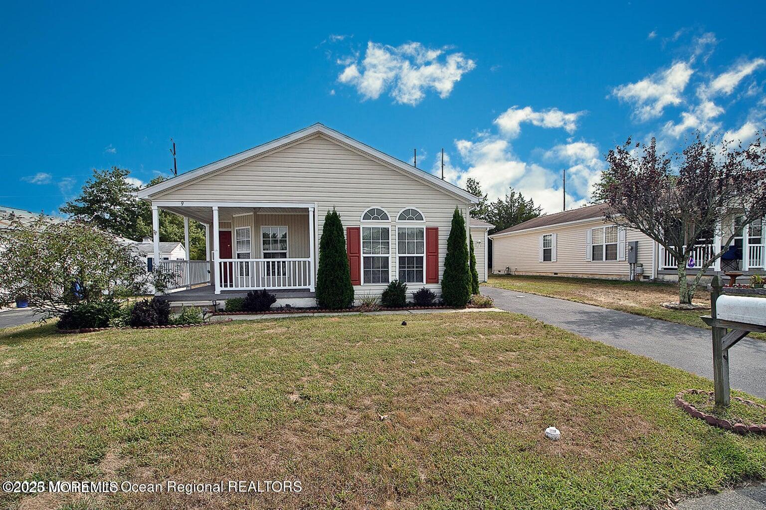9 Pine Grove Avenue, Manahawkin, New Jersey image 2
