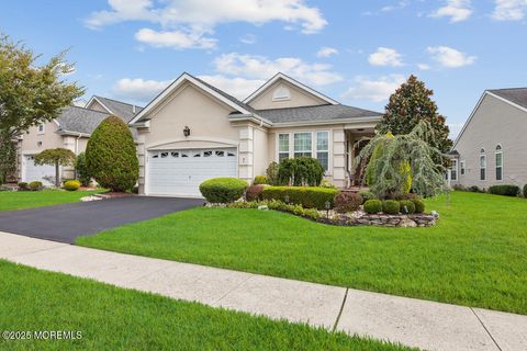 Photo of 7 Pink Star Court, Manalapan, NJ 07726 (MLS # 22529794)
