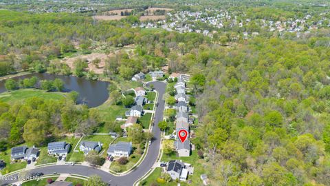 Photo of 15 Cardinal Court, Marlton, NJ 08053 (MLS # 22611191)