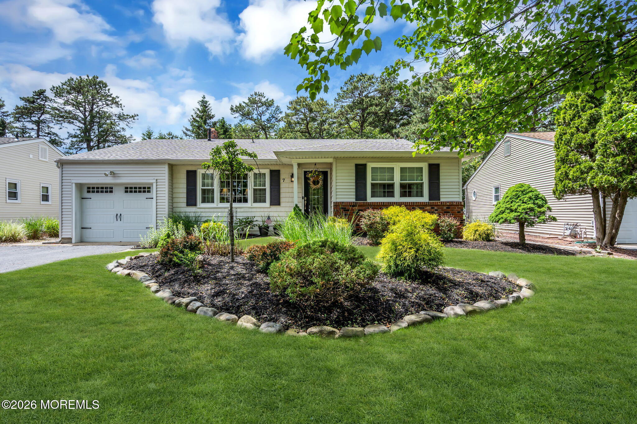 7 Nostrand Drive