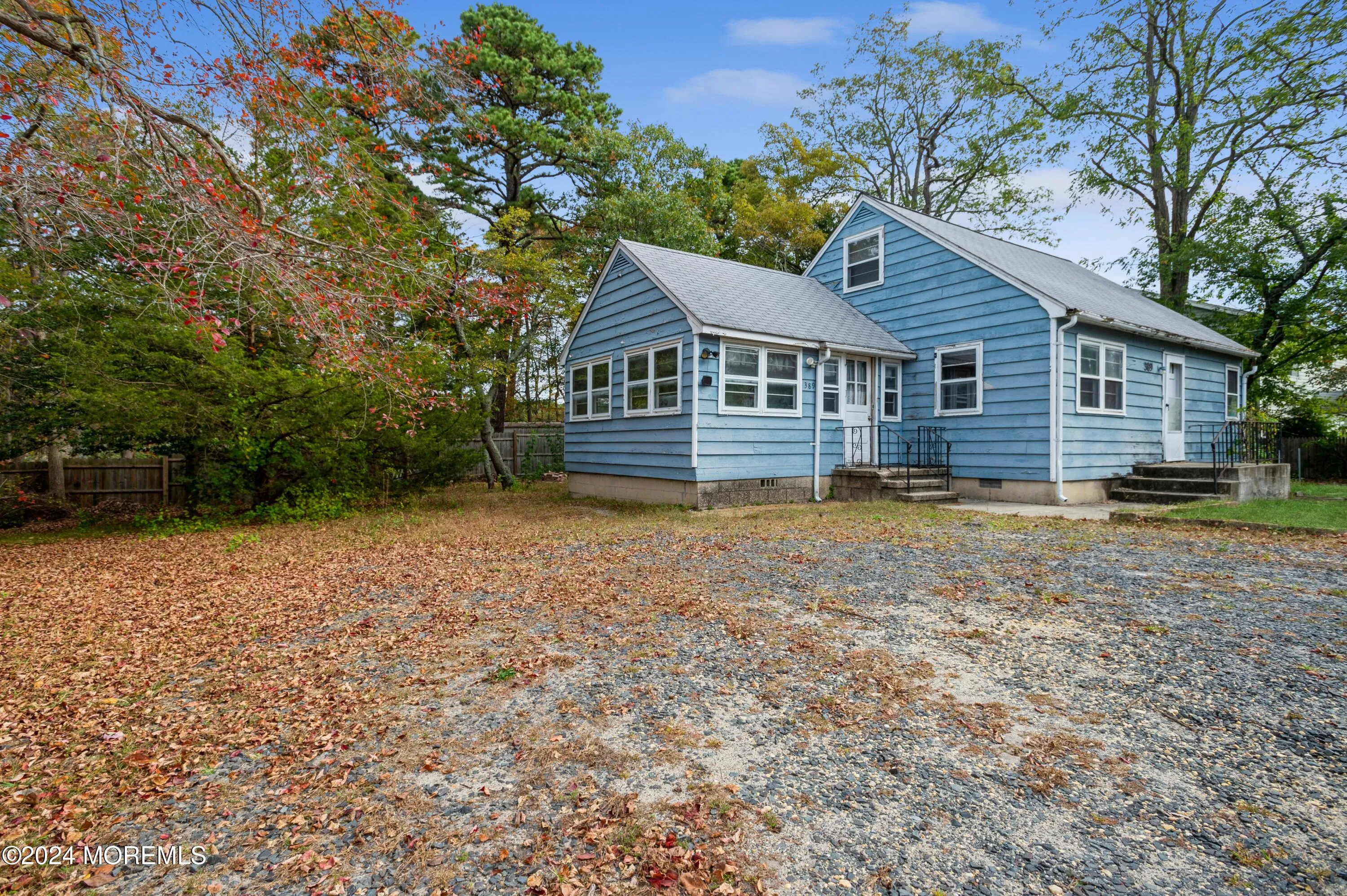 Brick, New Jersey 08724, United States, 3 Bedrooms Bedrooms, ,2 BathroomsBathrooms,Residential,Pending,37811