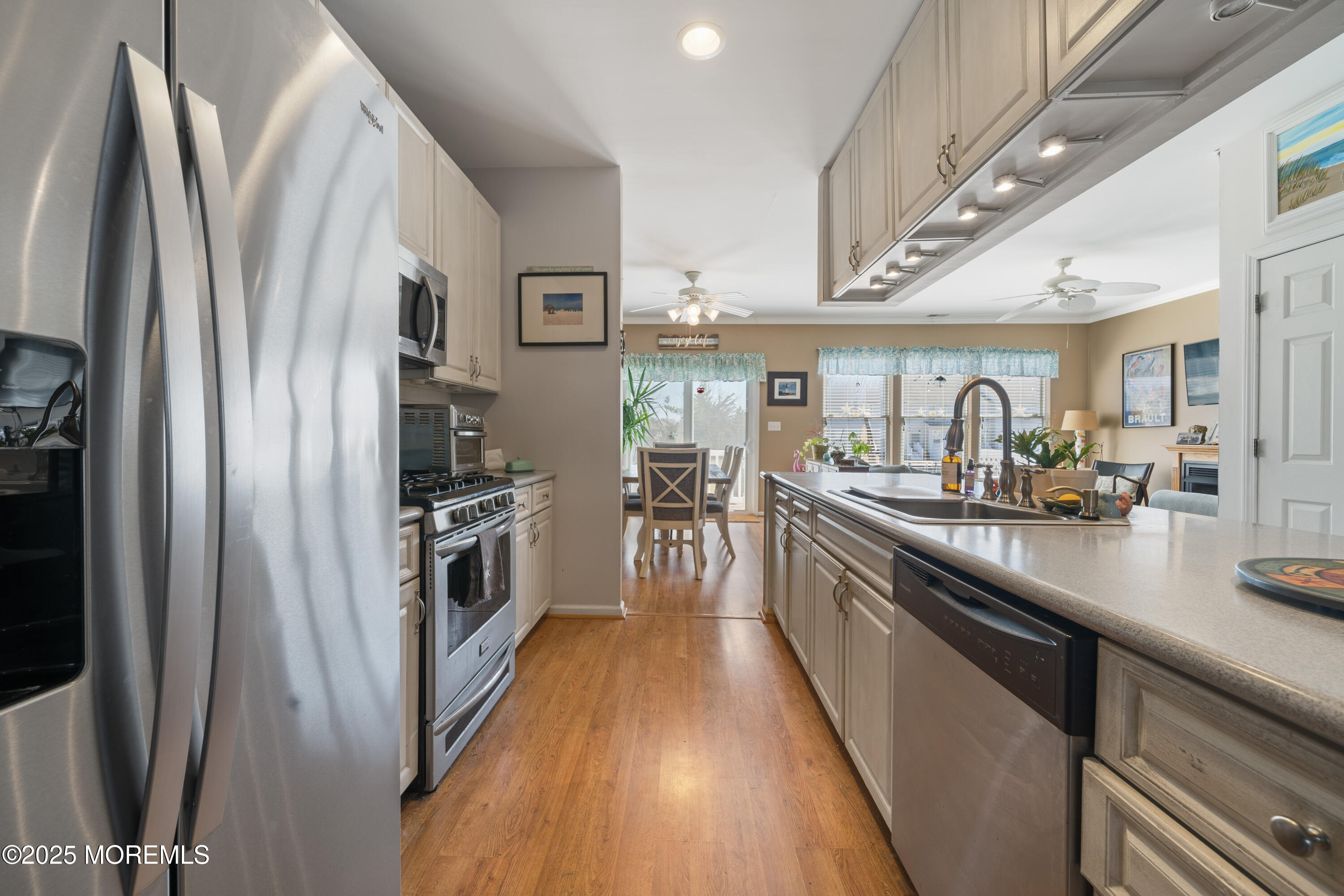 33 Blue Heron Lane, Bayville, New Jersey image 8
