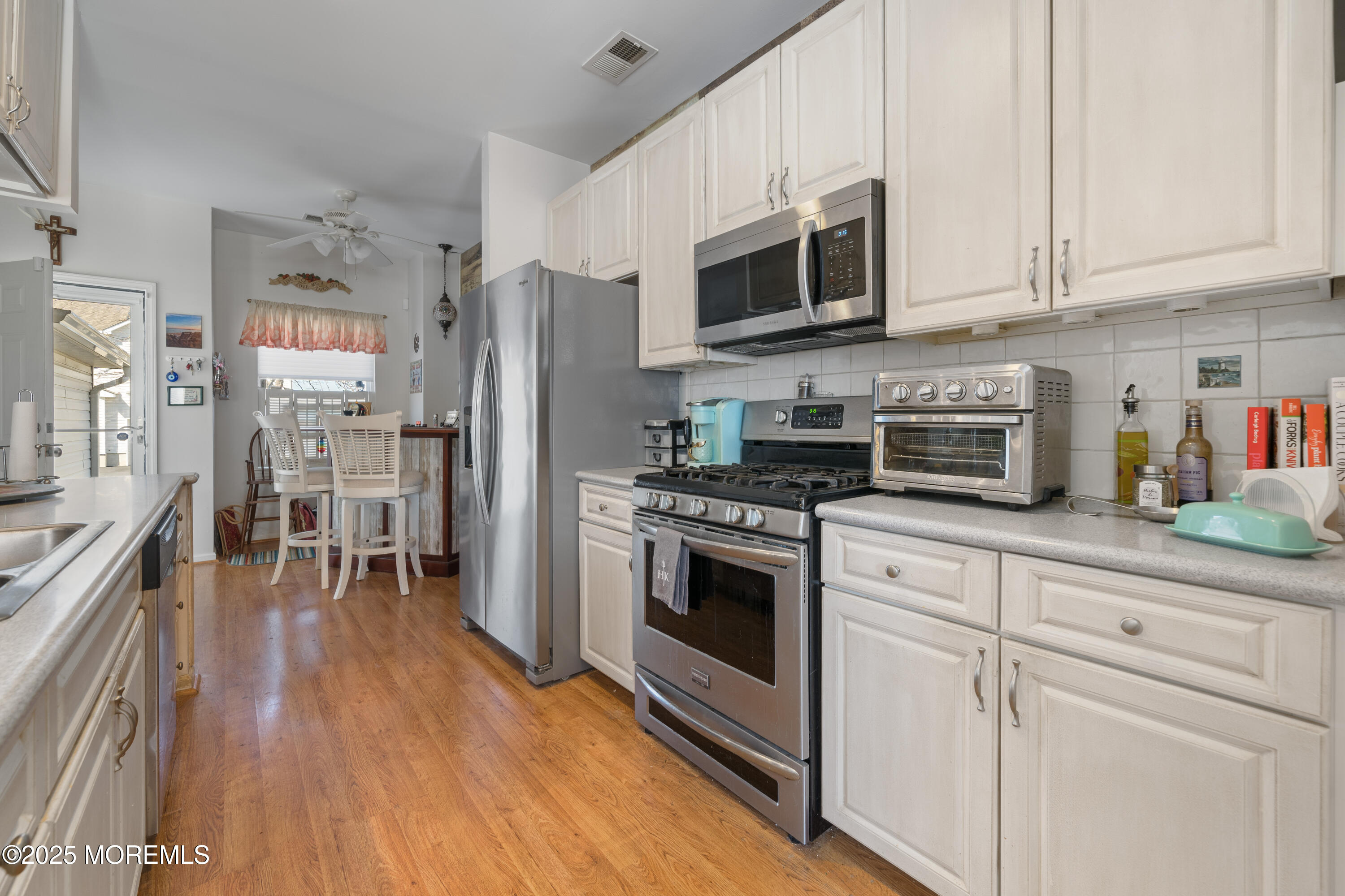 33 Blue Heron Lane, Bayville, New Jersey image 5