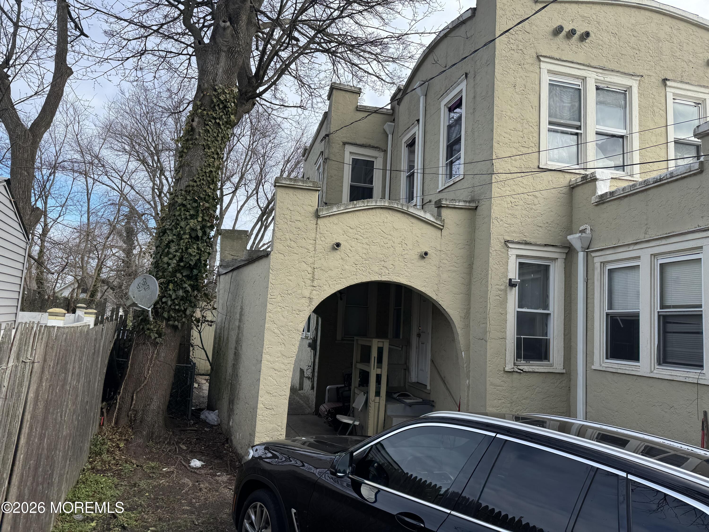 1423 Mattison Avenue