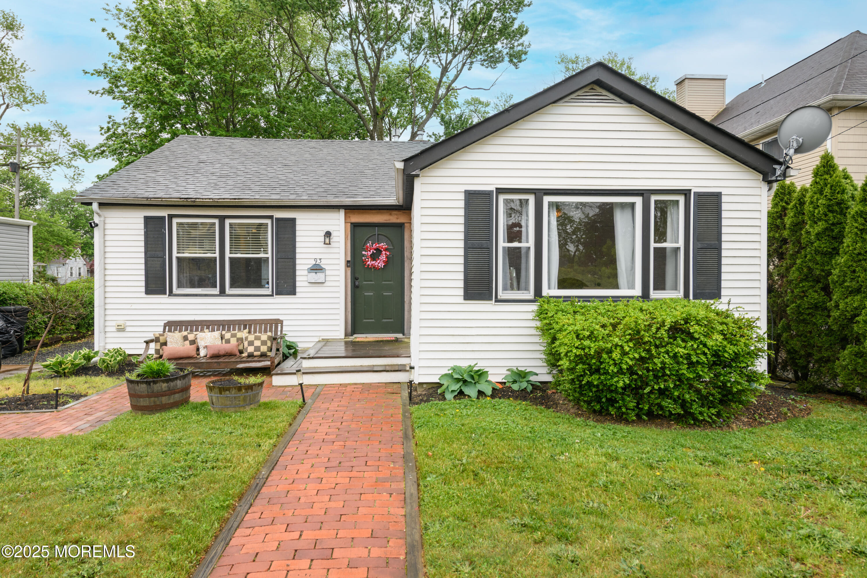 93 W Westside Avenue, Red Bank, New Jersey image 1