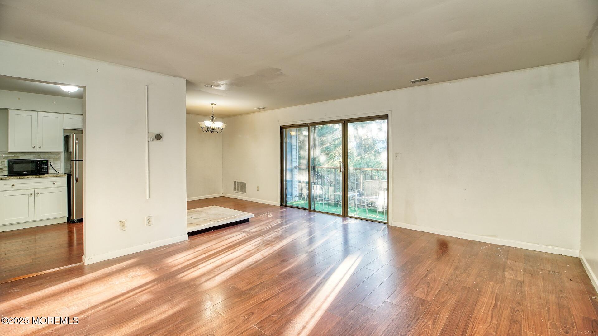 78 Wyndham Place 129