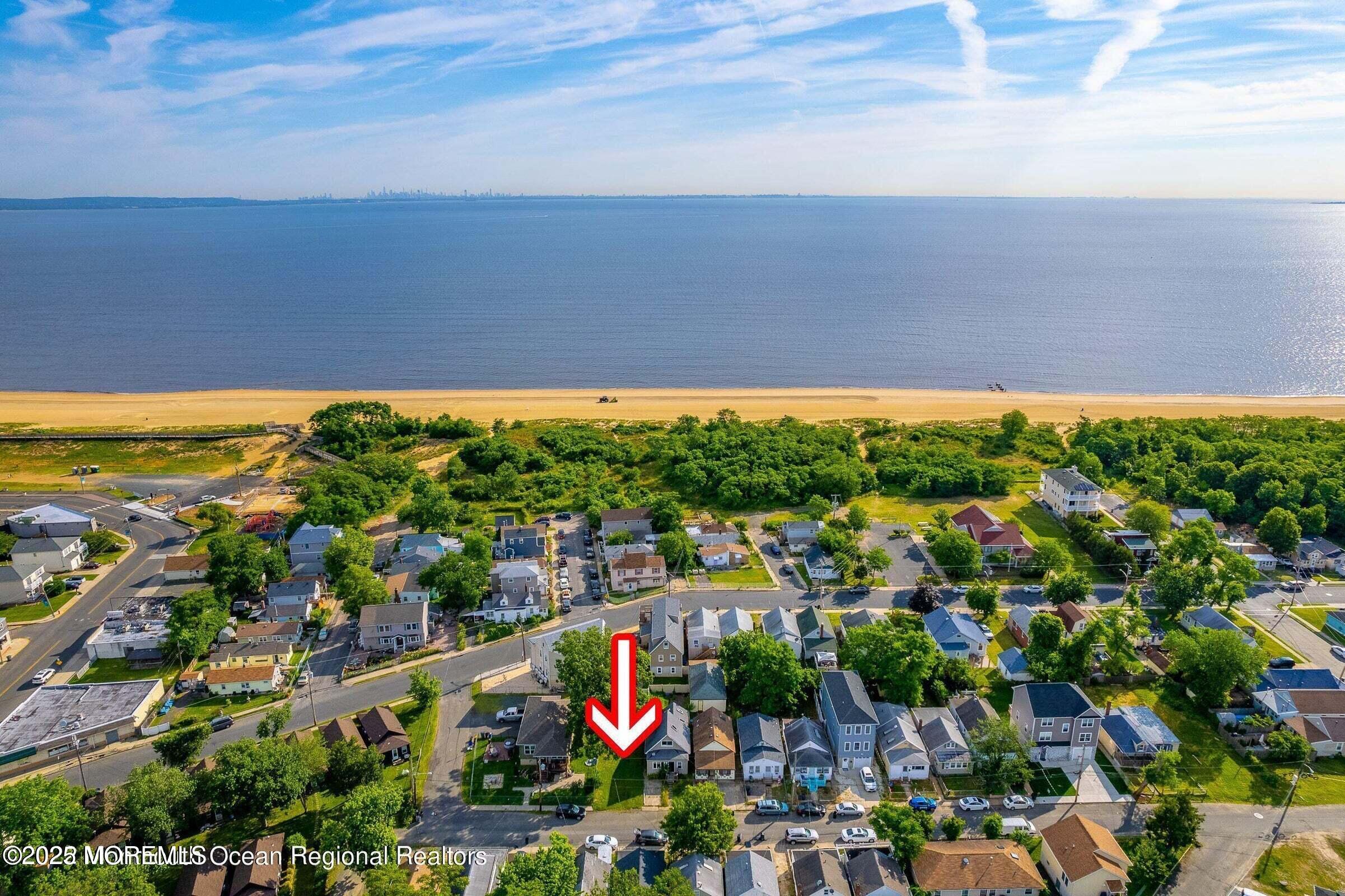 Woodland Avenue, Keansburg, New Jersey image 6