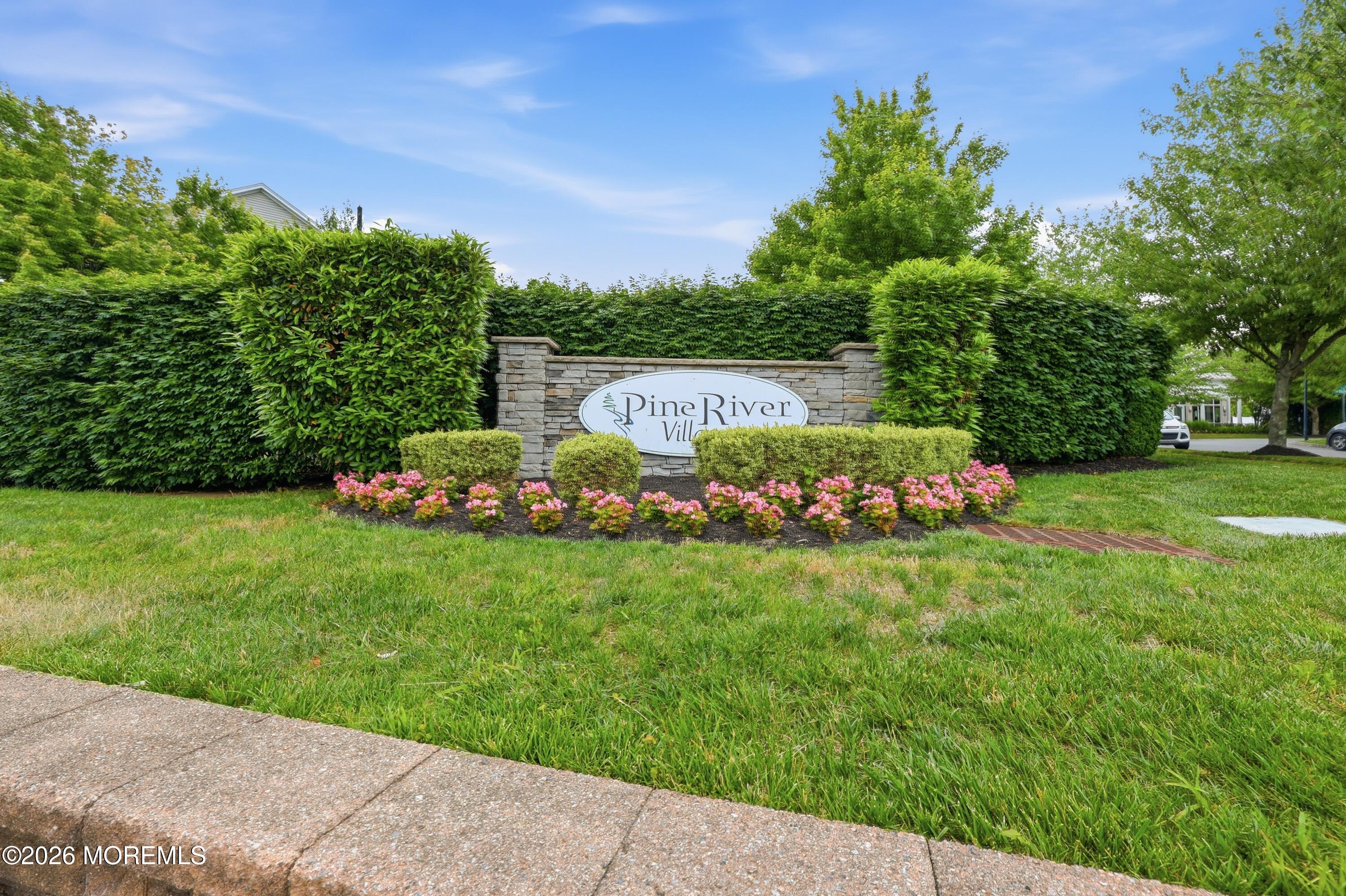 21 Goldcrest Drive