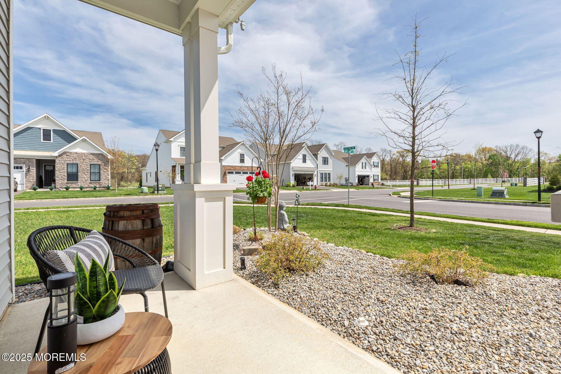 2 Pasture Drive, Farmingdale, New Jersey image 4
