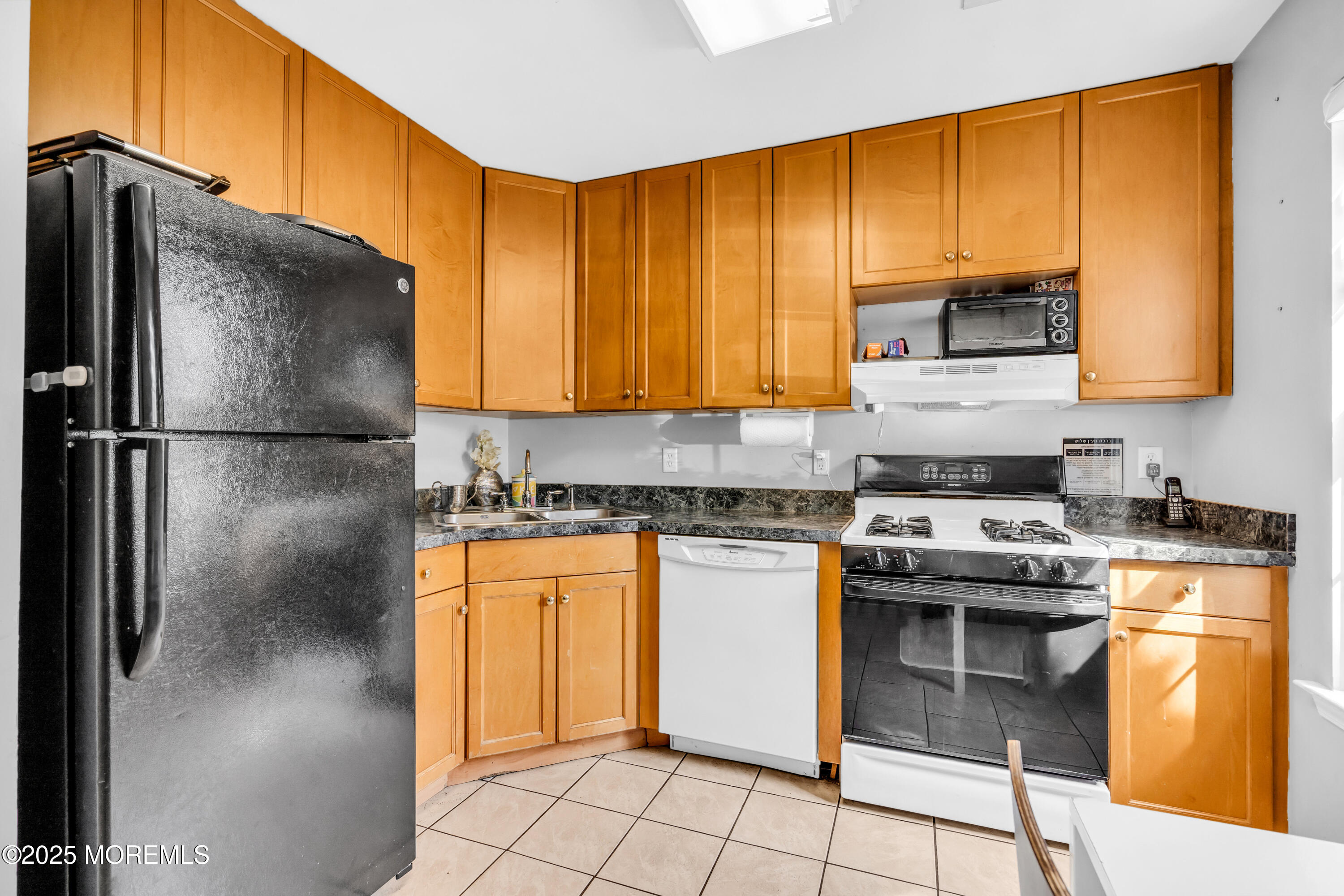5 Aspen Court, Lakewood, New Jersey image 8