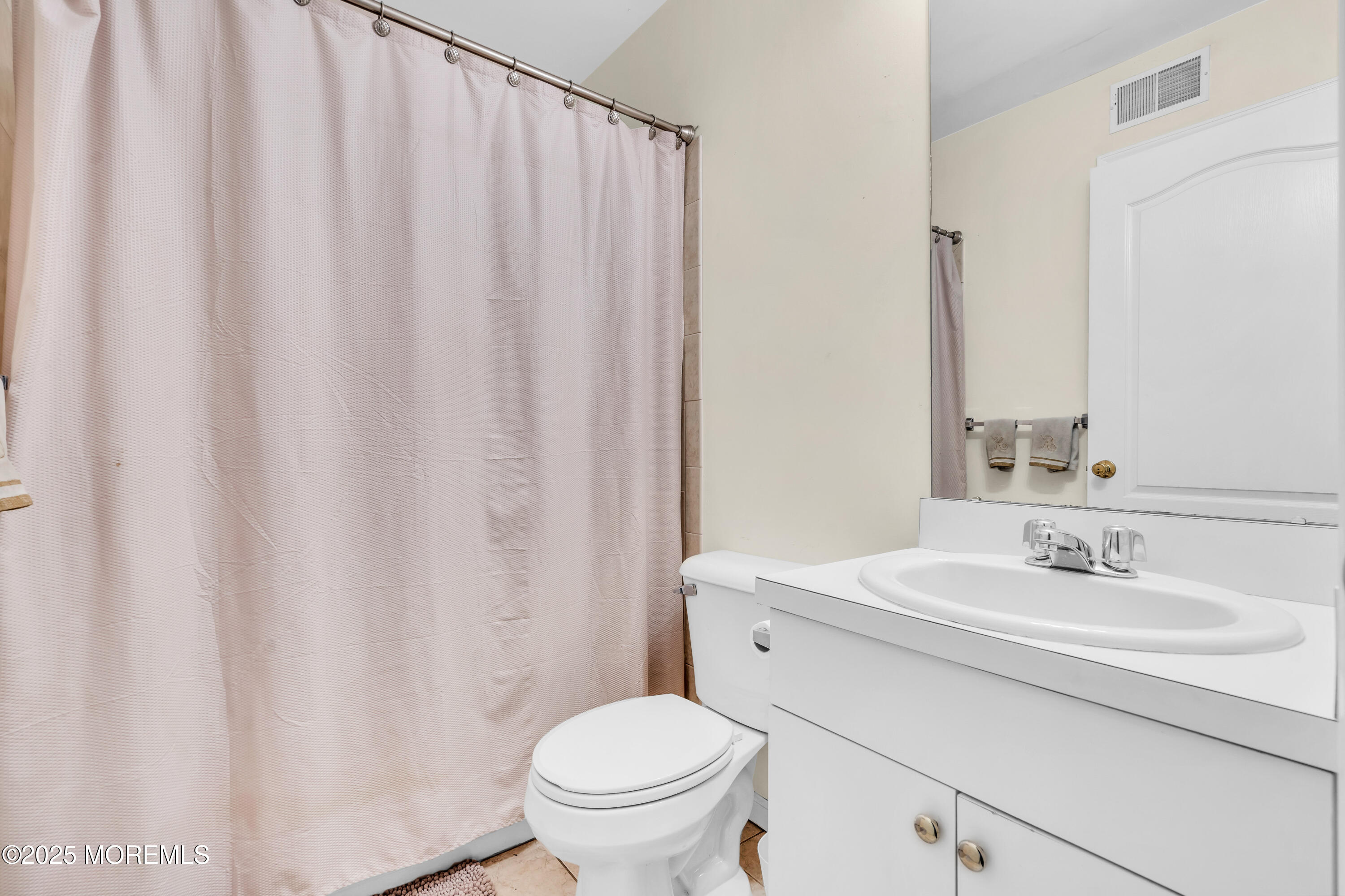 5 Aspen Court, Lakewood, New Jersey image 18