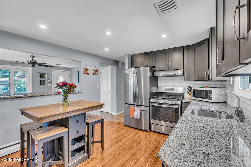45 Helen Avenue, Freehold, New Jersey image 8