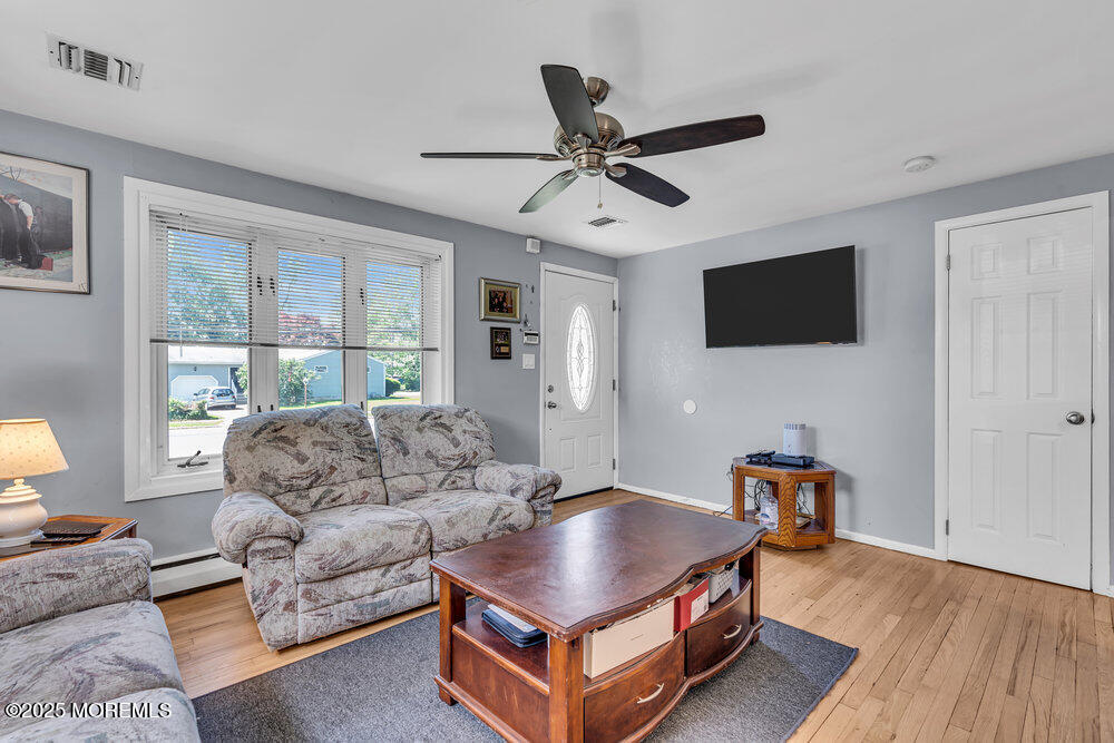 45 Helen Avenue, Freehold, New Jersey image 5