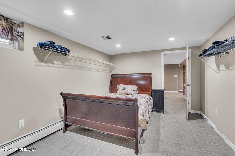 45 Helen Avenue, Freehold, New Jersey image 17