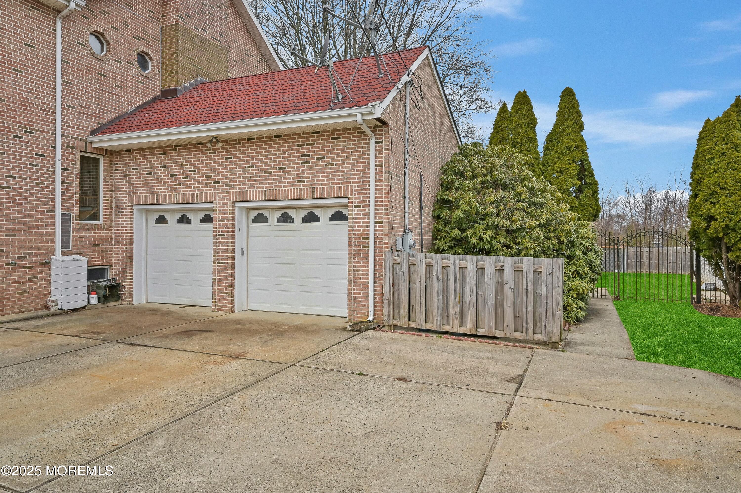 11 Arlene Drive, West Long Branch, New Jersey image 5