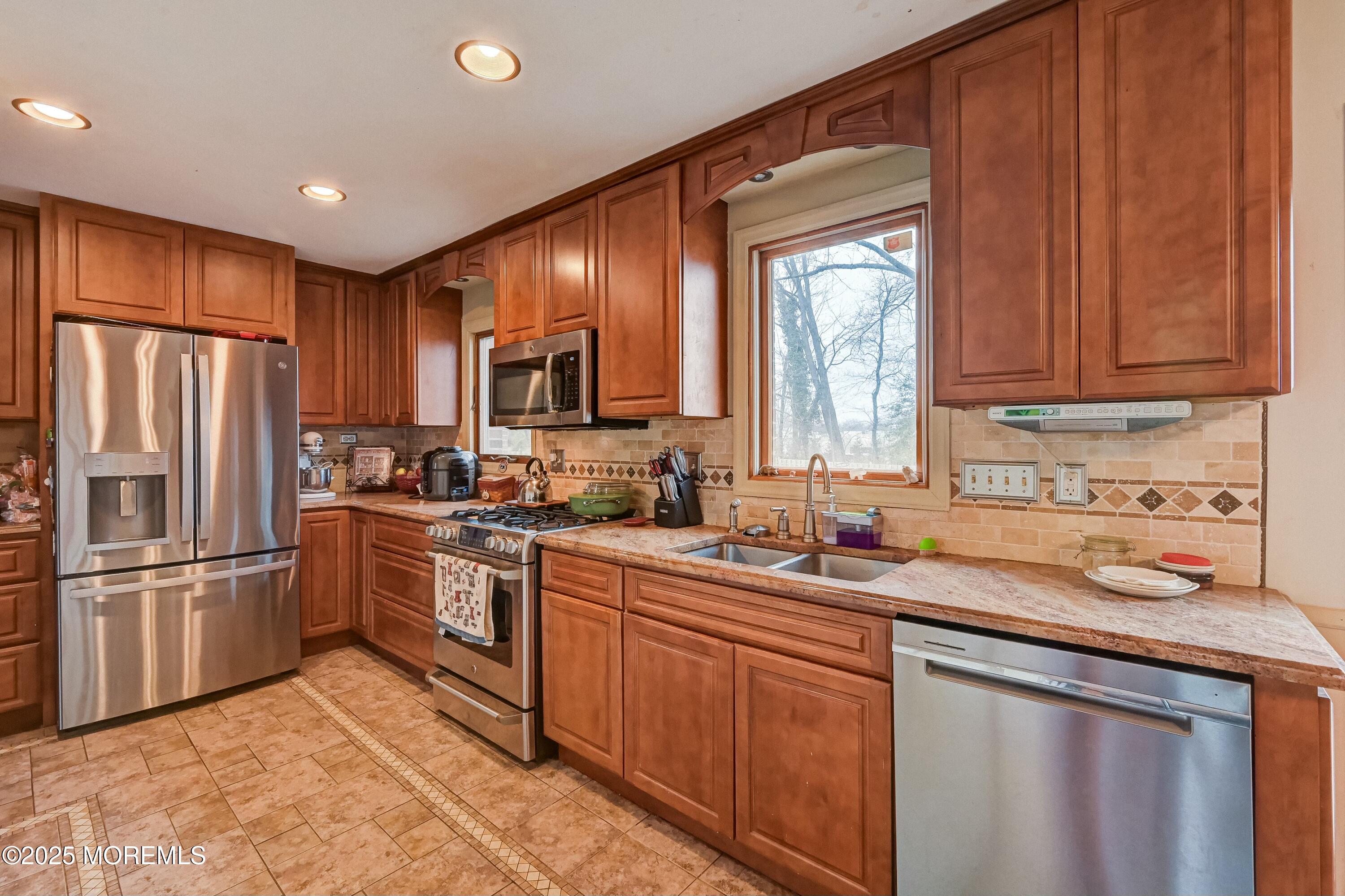 11 Arlene Drive, West Long Branch, New Jersey image 15