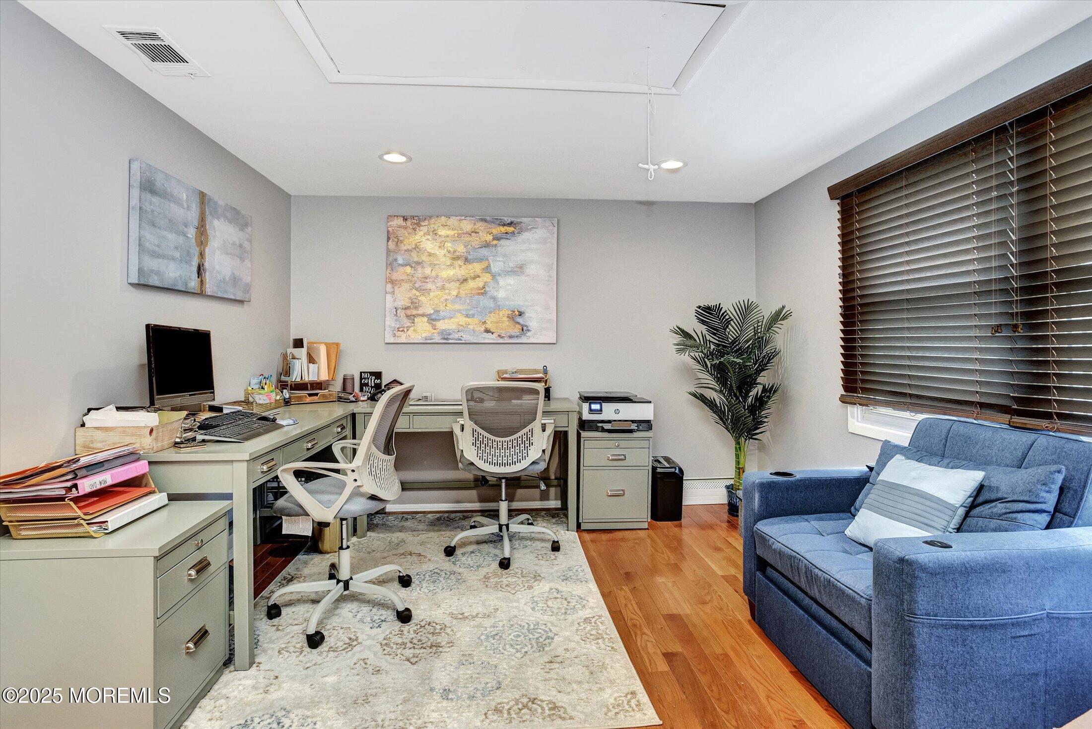 35 Carol Lane, Aberdeen, New Jersey image 22