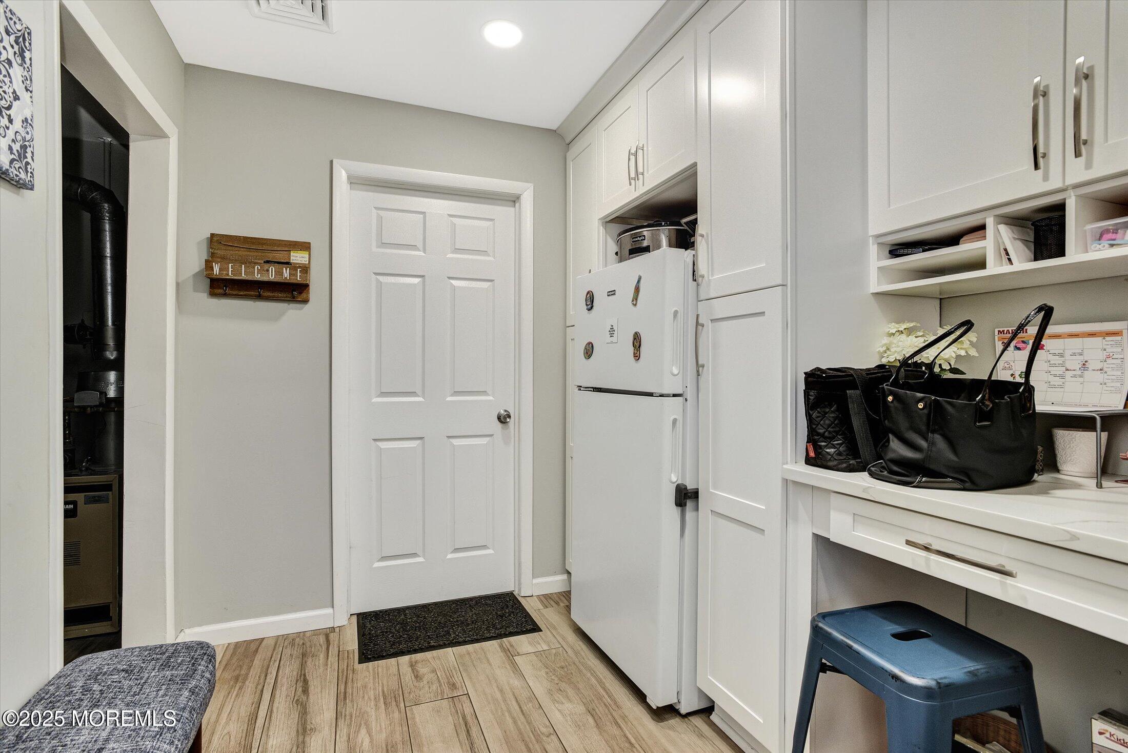 35 Carol Lane, Aberdeen, New Jersey image 15