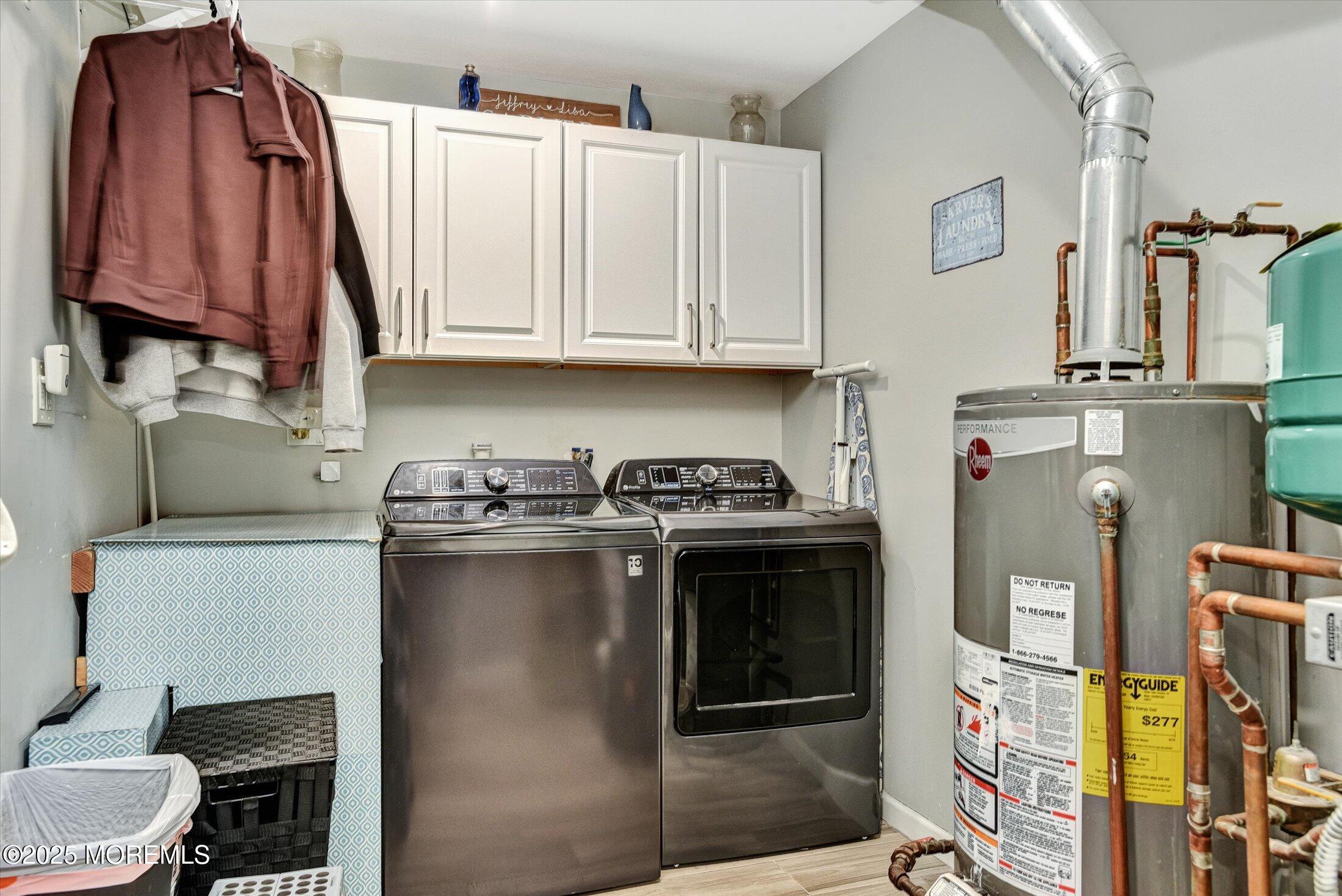 35 Carol Lane, Aberdeen, New Jersey image 16