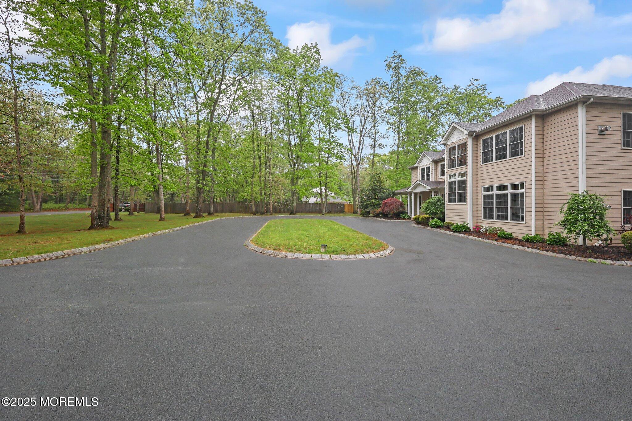 203 Stillhouse Road, Millstone, New Jersey image 6