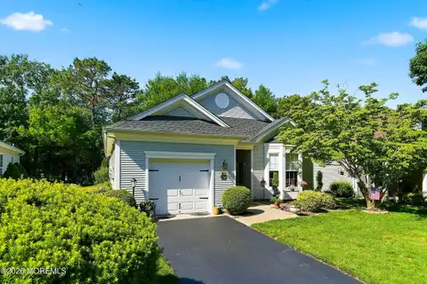 MLS: 22616600