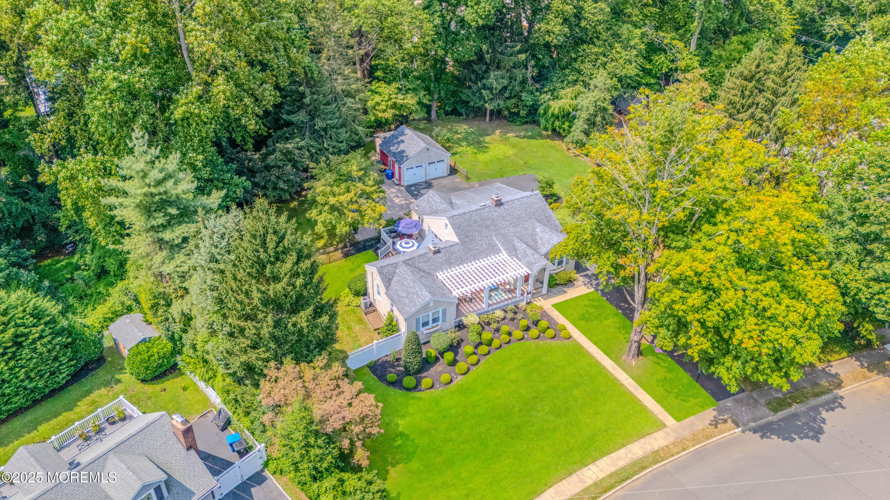106 Lake Shore Drive