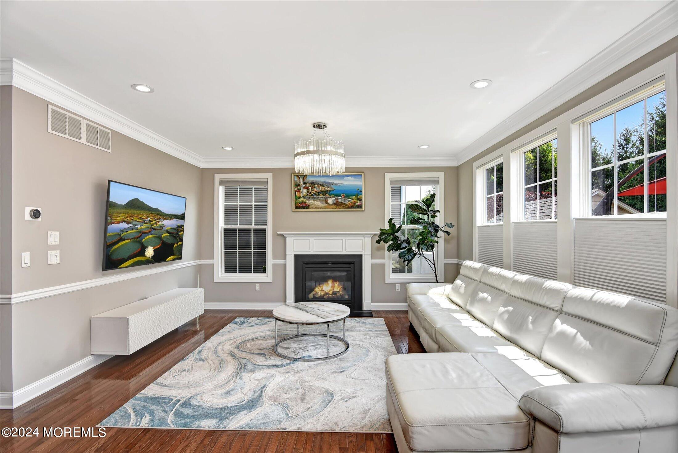 4 Mulberry Drive, Manalapan, New Jersey image 11
