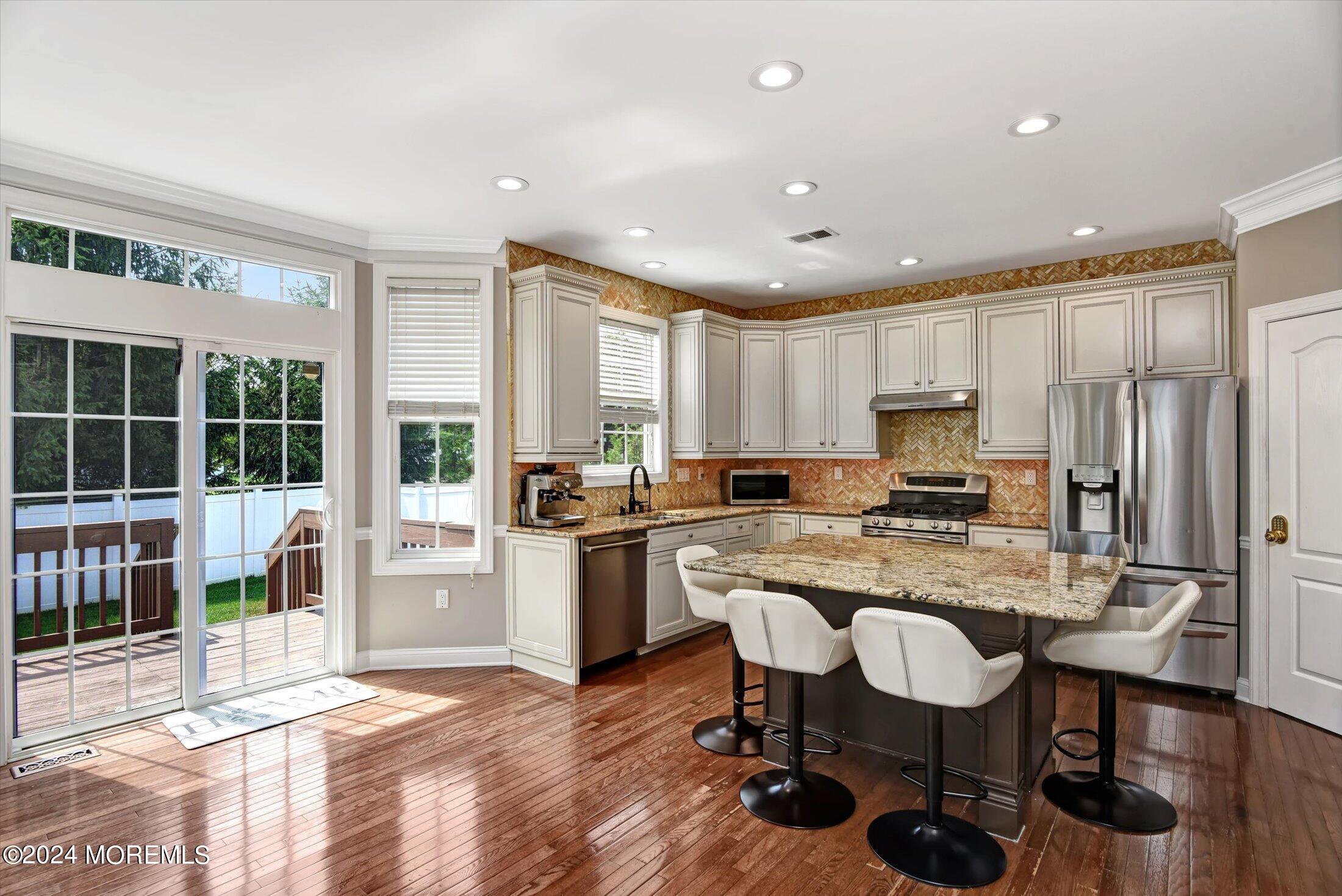 4 Mulberry Drive, Manalapan, New Jersey image 7