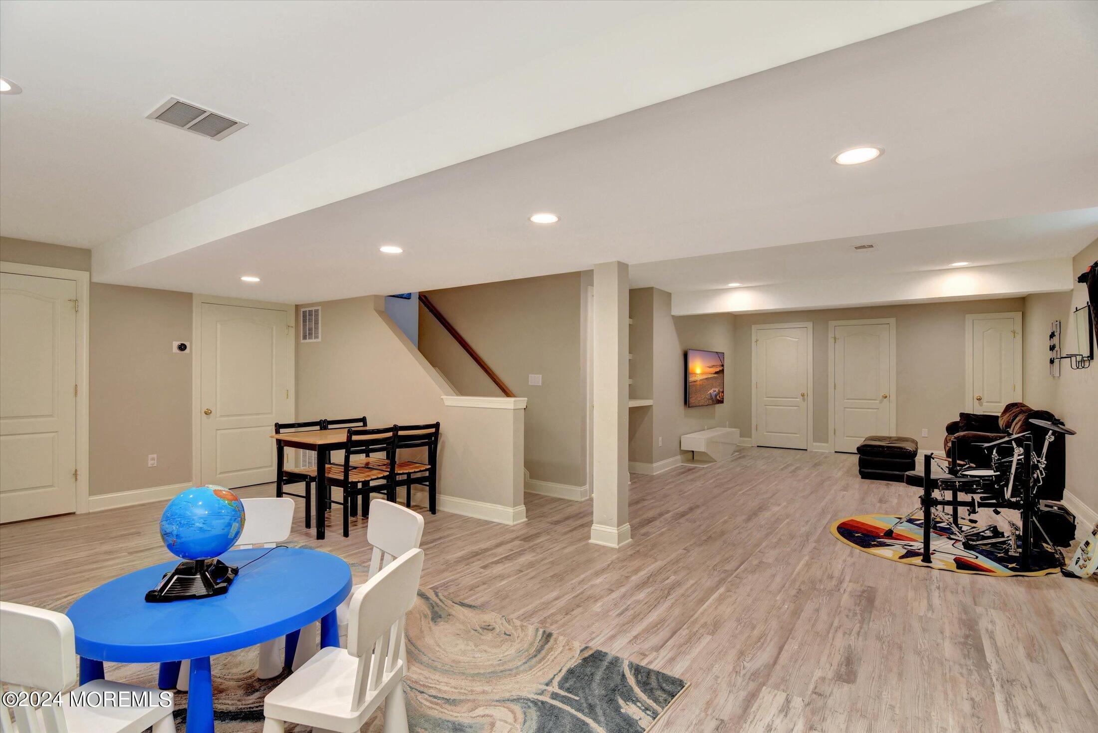 4 Mulberry Drive, Manalapan, New Jersey image 26