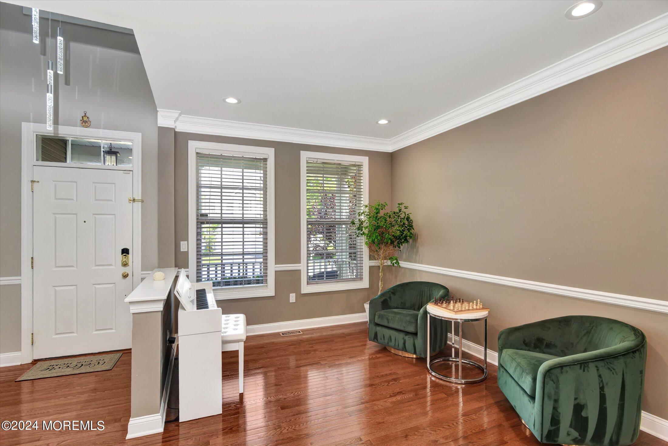 4 Mulberry Drive, Manalapan, New Jersey image 4