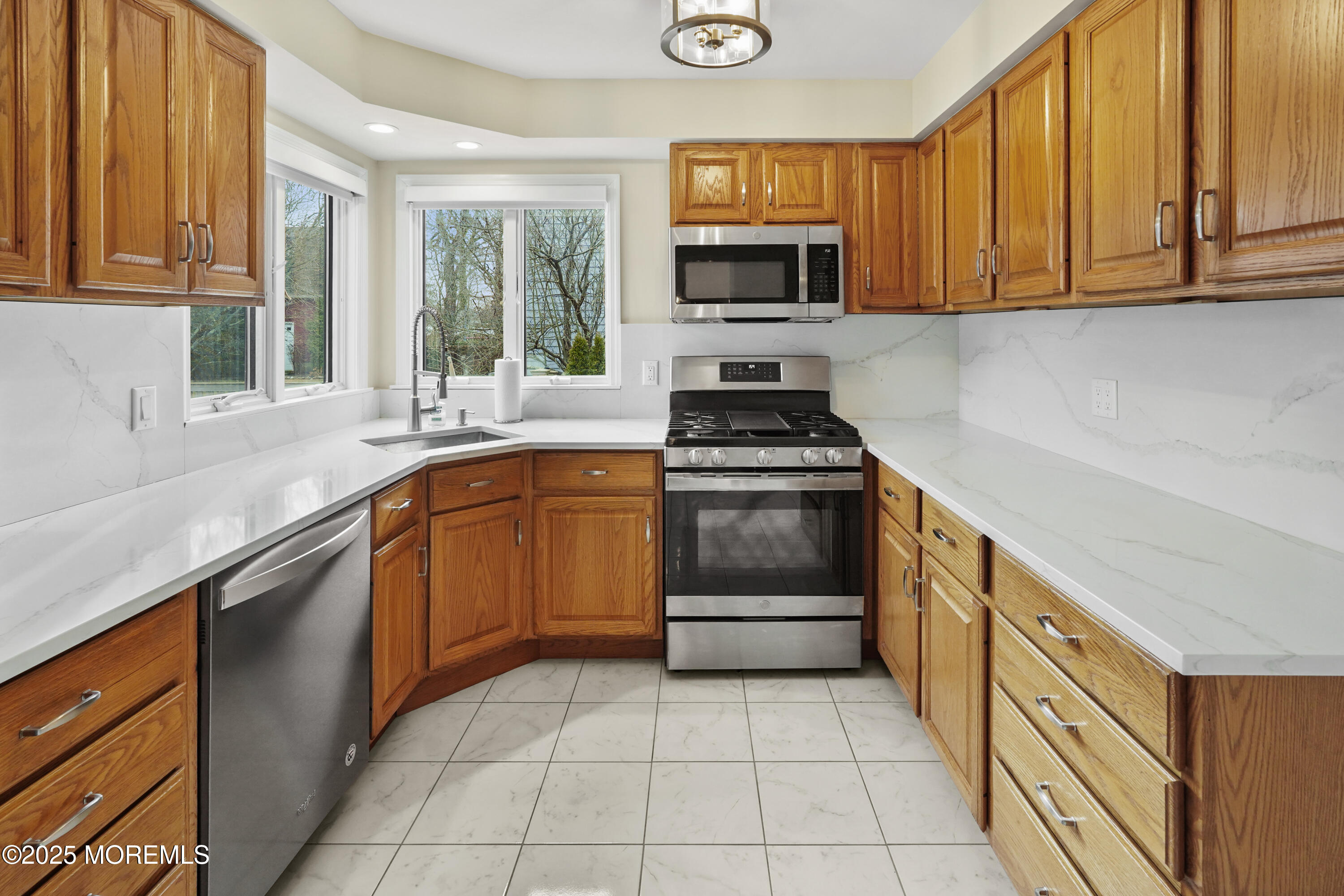 58 Jackson Street, Fair Haven, New Jersey image 9