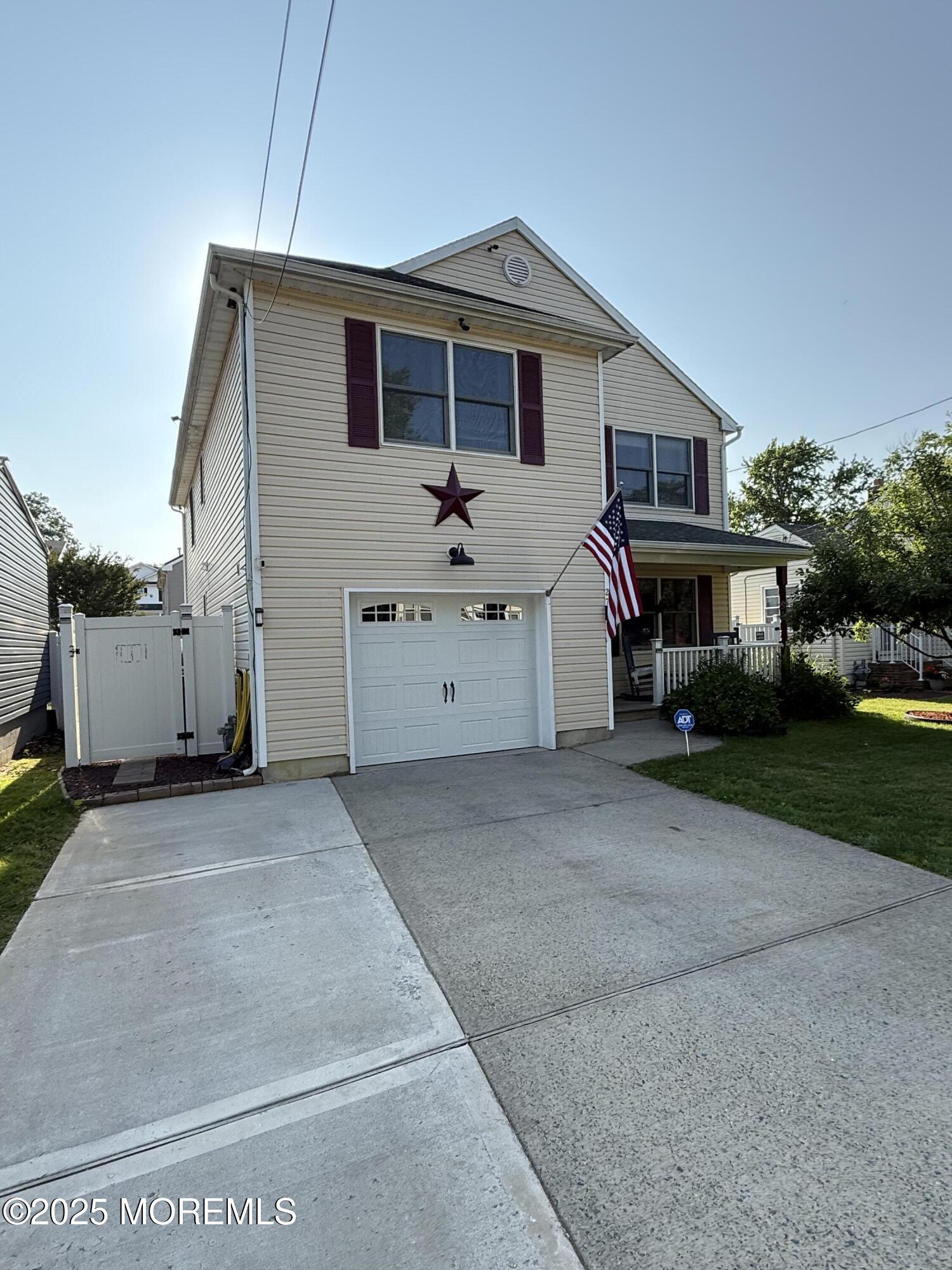 27 Pacific Avenue