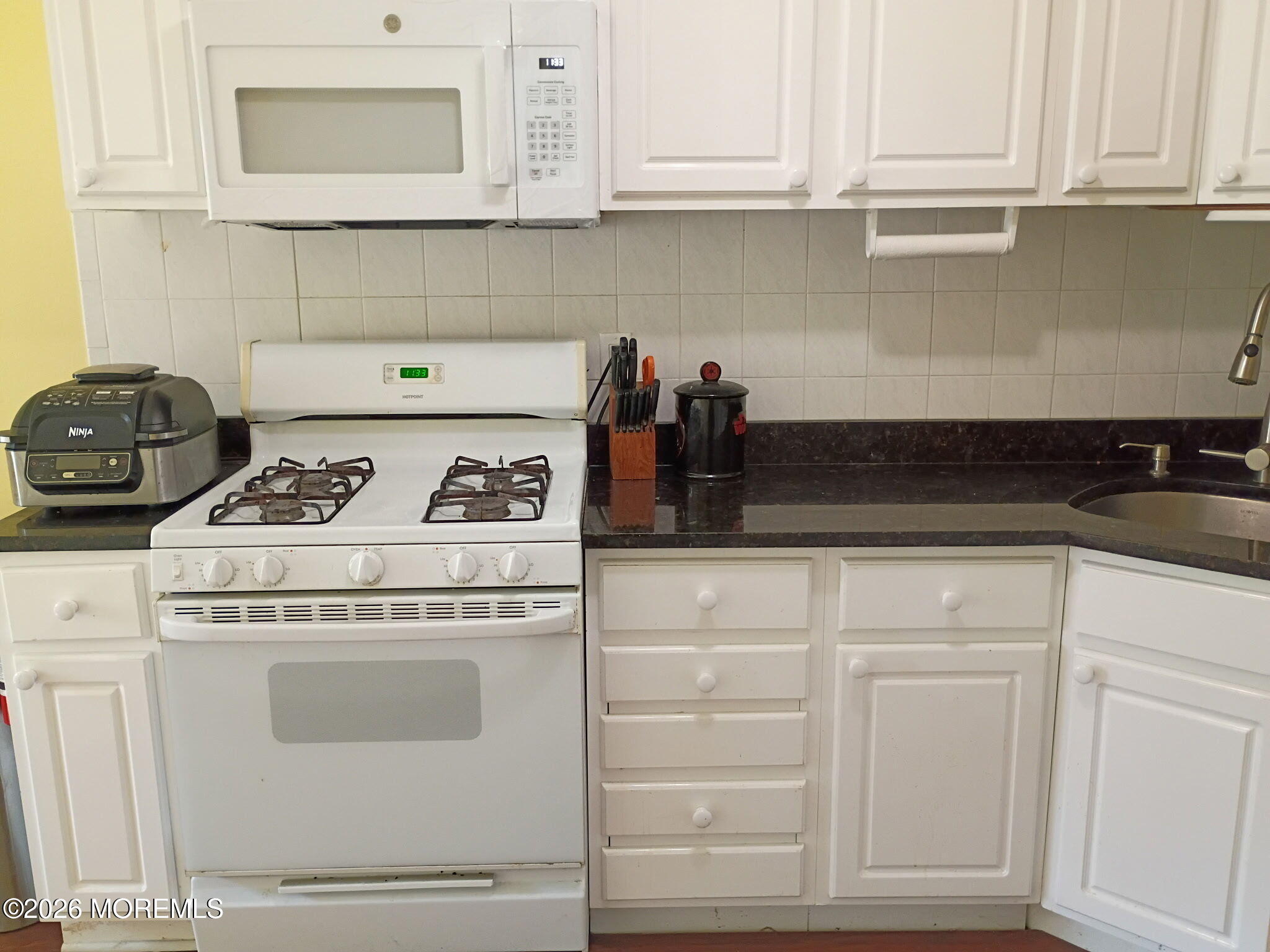 6 Lake Avenue 3B