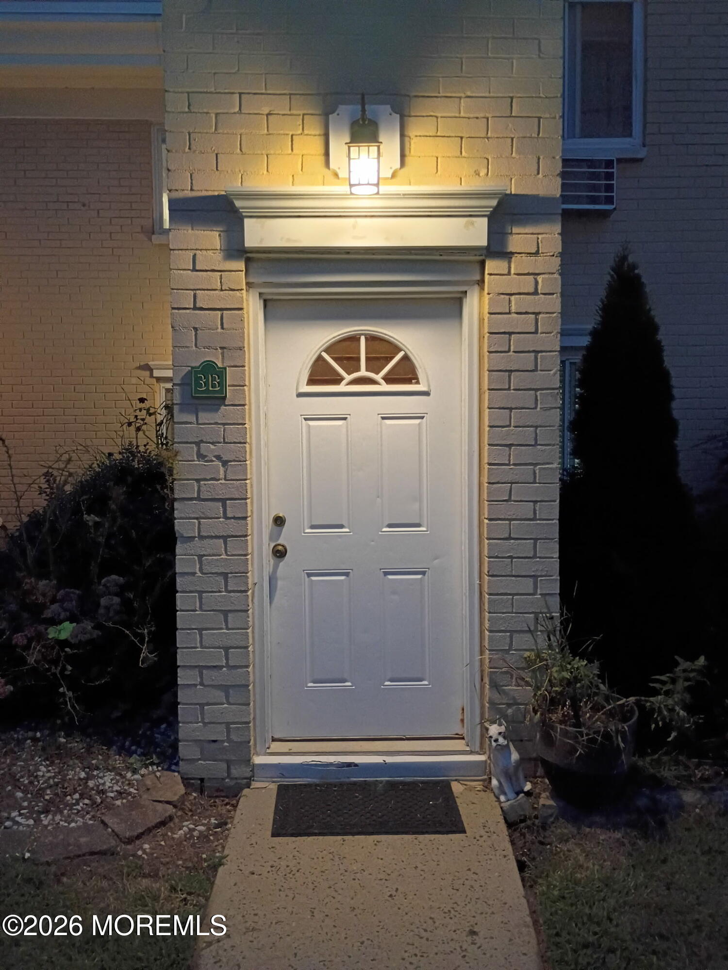 6 Lake Avenue 3B