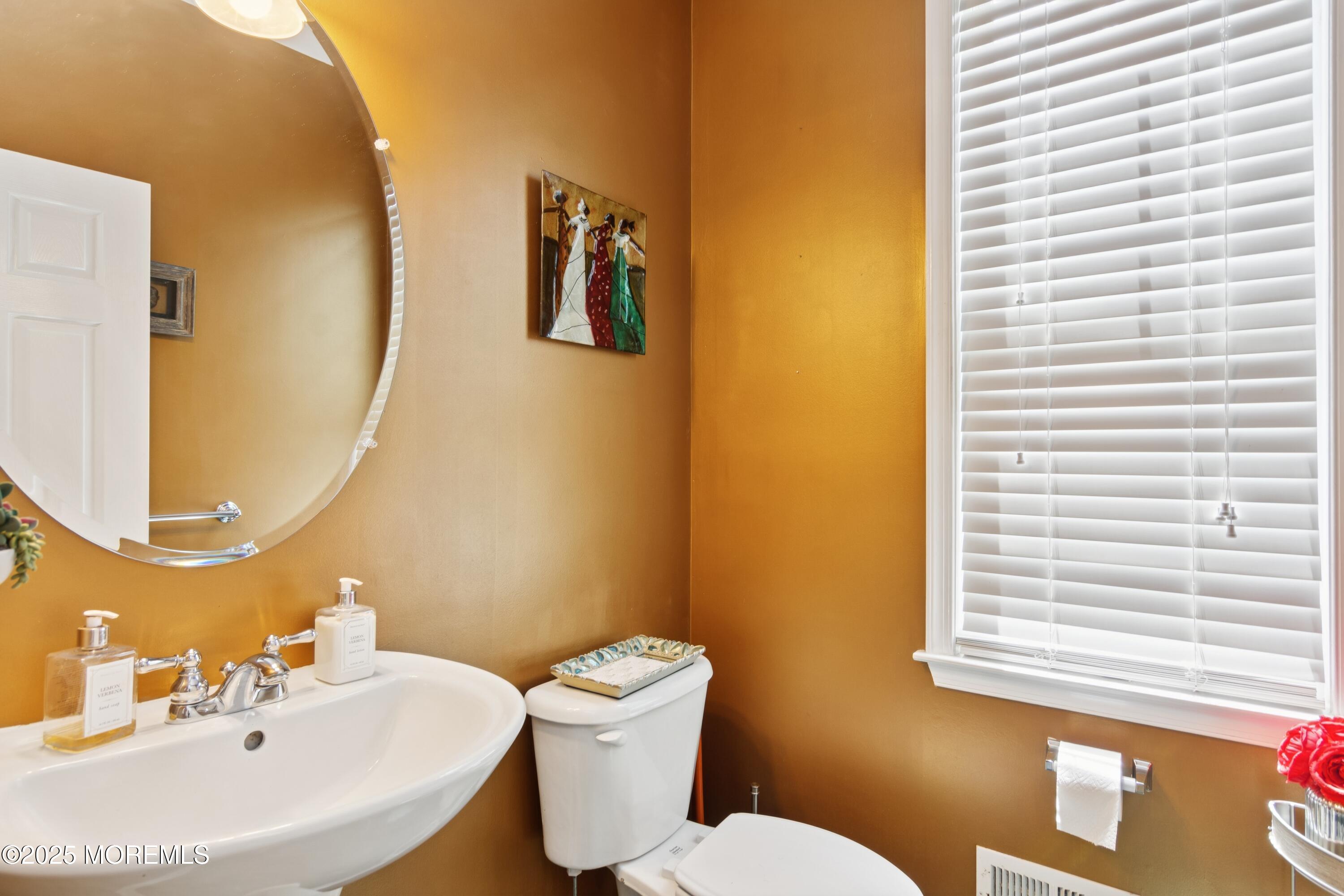 43 S Shore Drive, South Amboy, New Jersey image 13