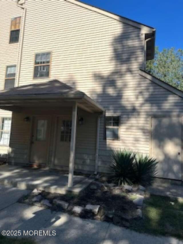 702 Goldthread Court