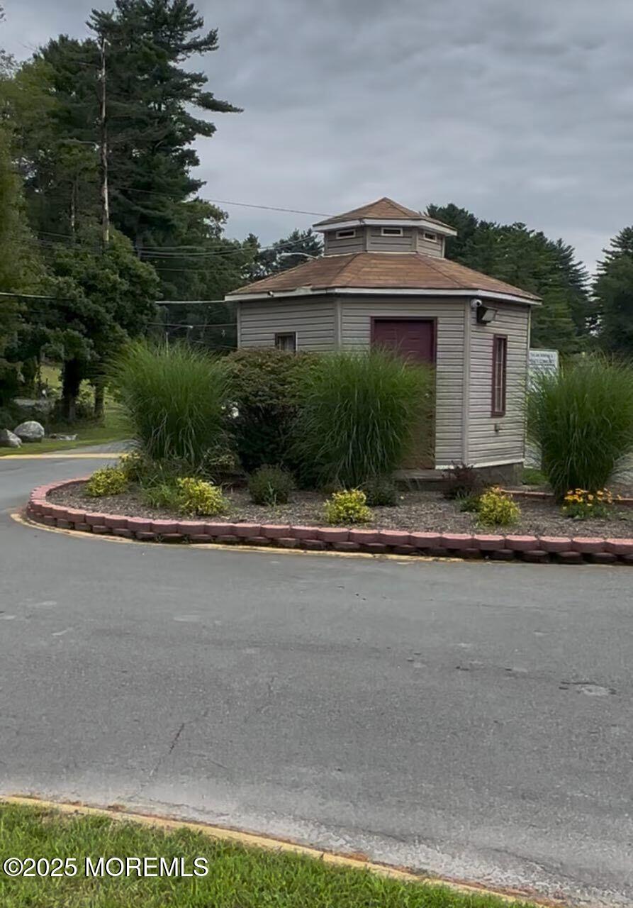 618 Sleepy Hollow Road