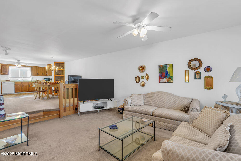 5 Black Pine Lane, Brielle, New Jersey image 3