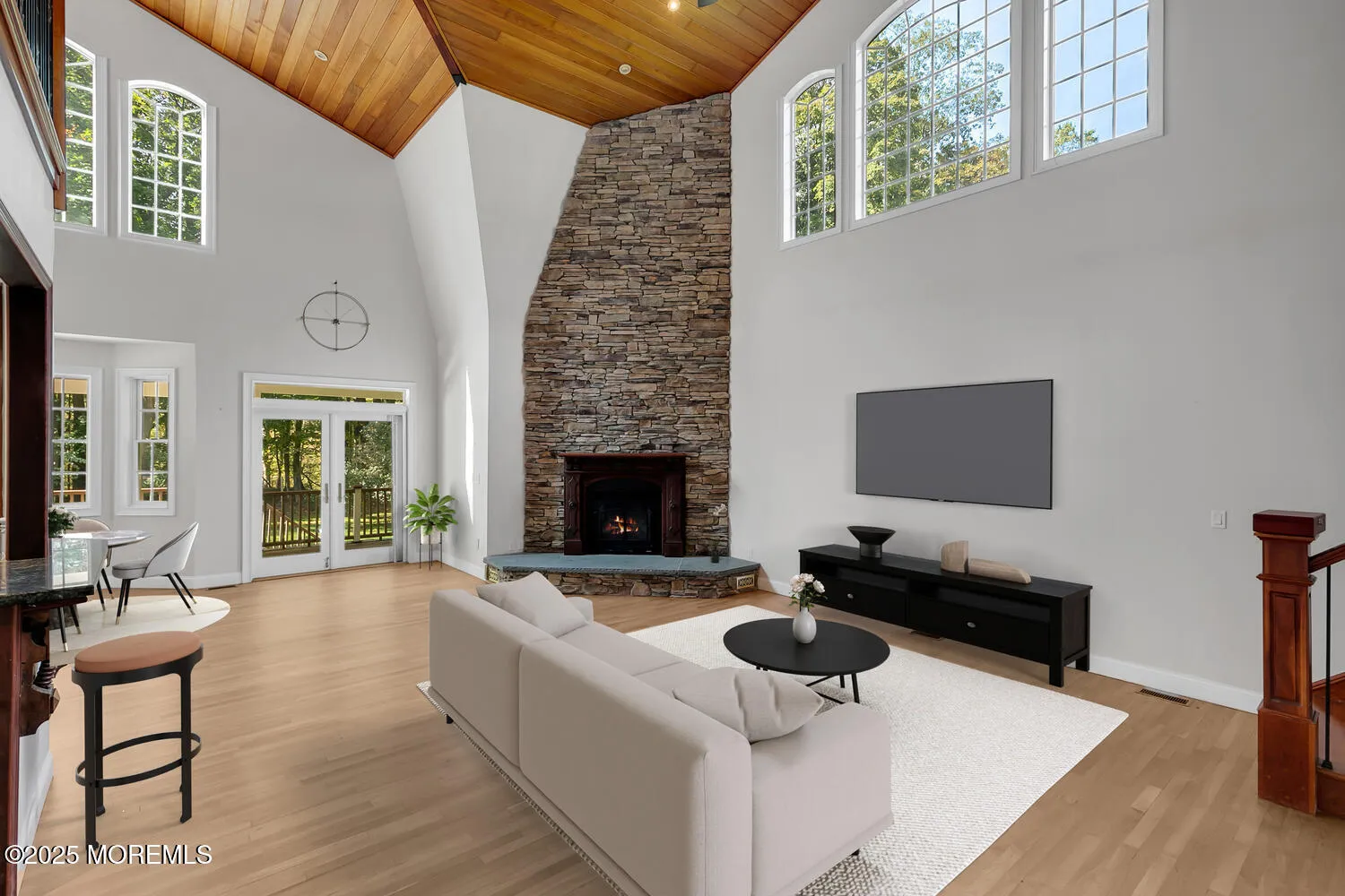 Holmdel, New Jersey 07733, United States, 5 Bedrooms Bedrooms, ,3 BathroomsBathrooms,Residential,Active,224897