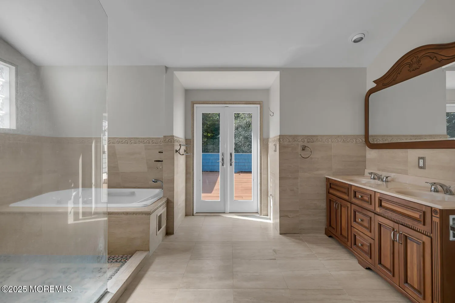 Holmdel, New Jersey 07733, United States, 5 Bedrooms Bedrooms, ,3 BathroomsBathrooms,Residential,Active,224897