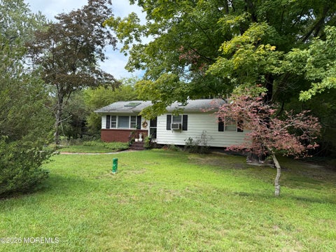 Homes For Sale - 4 Peach Tree Street<br/> Jackson, NJ 08527
