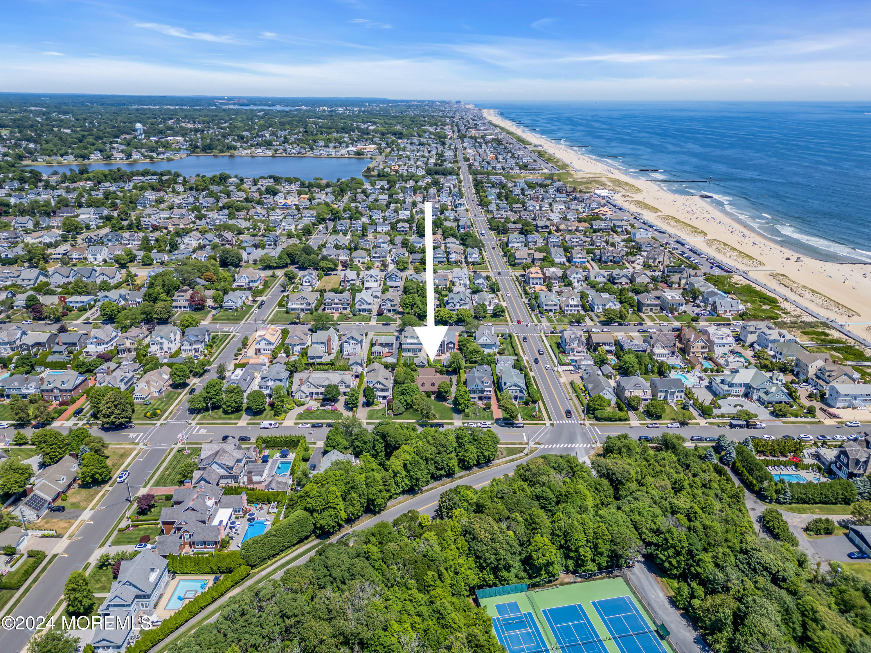 107 Philadelphia Boulevard, Sea Girt, New Jersey image 4